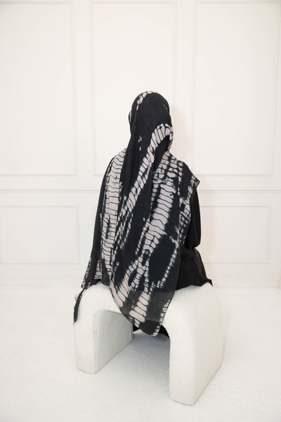 Black & Cream Tie-Dye